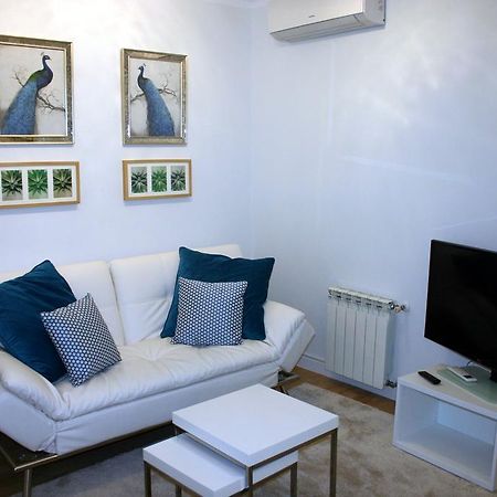 Reina Sofia Acogedor Appartement Madrid Buitenkant foto